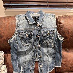 Maurices Blue Jean Denim Vest with Pockets